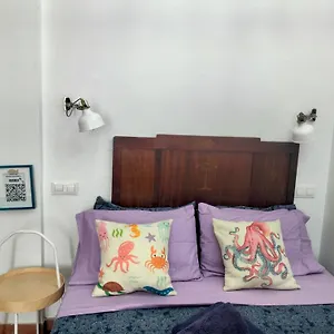  Apartment Estudio Del Pescado En El Charco Spain